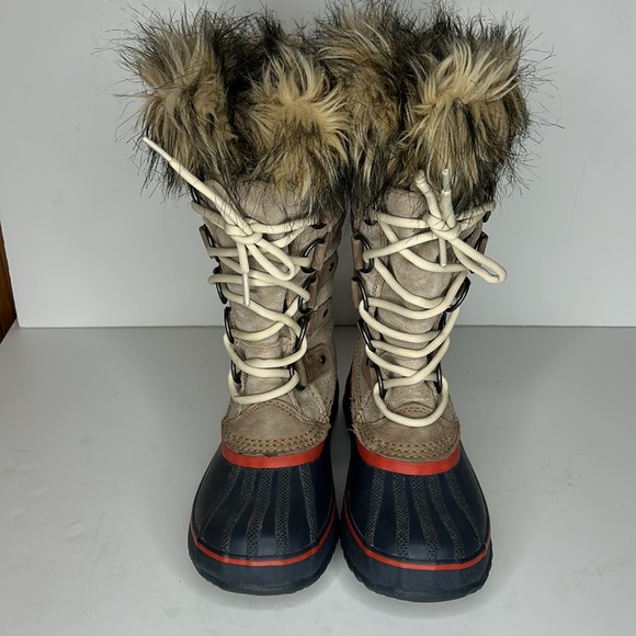 Sorel Joan of Arctic Boot - Picture 2 of 13